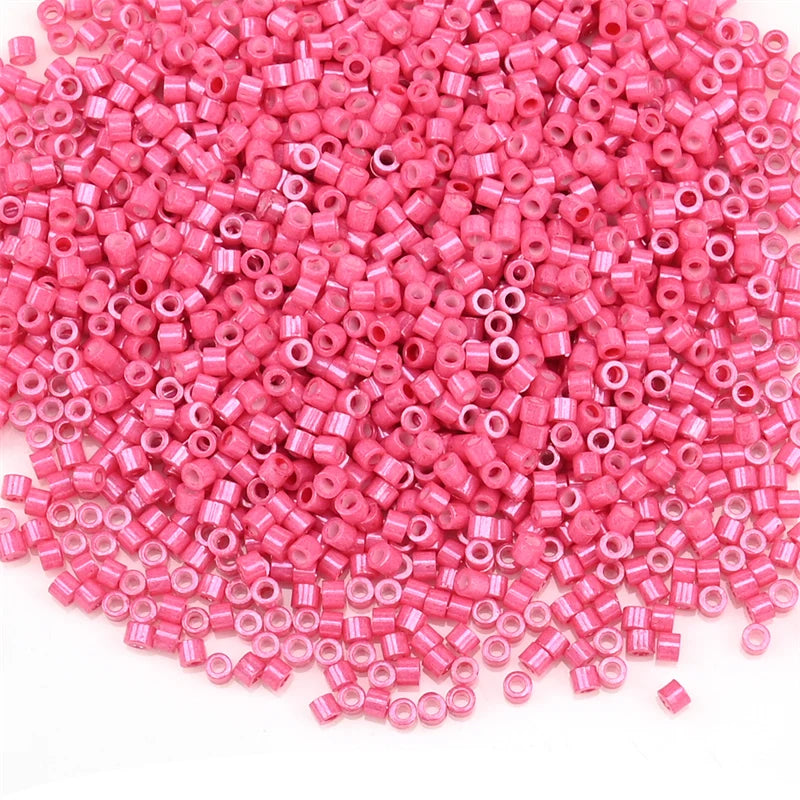 1000Pcs 1.6x1.3mm Japan Glass Seed Beads 11/0 – Cylindrical Loose Beads for DIY Statement Jewelry Making (5g Pack)