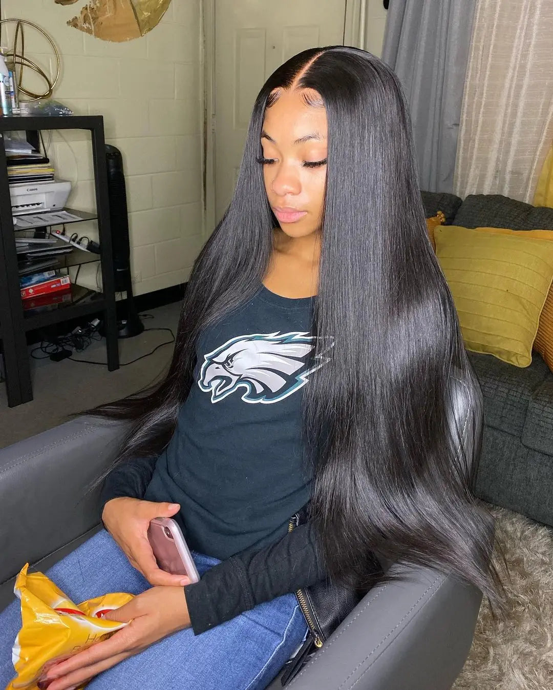 Pre-Cut Glueless 13x6 HD Lace Frontal Wig – 40 Inch Straight Human Hair, Pre-Plucked Ready-to-Wear for Women