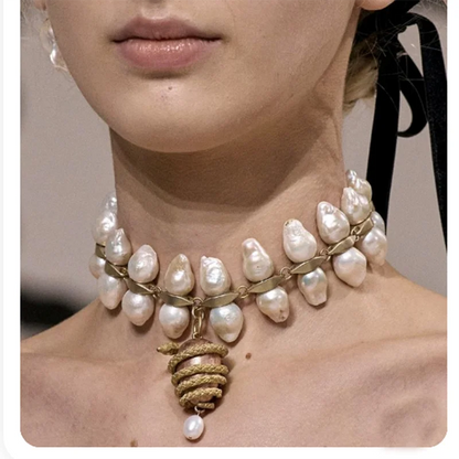 Luxury Pearl Necklace for Women - Adjustable Square Chunky Resin Statement Jewelry
