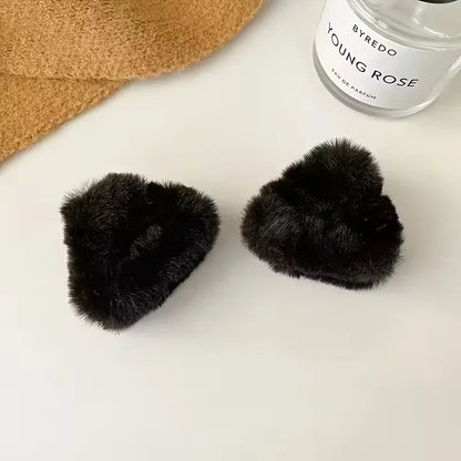 Plush Cat Ear Hair Clips - Soft Cute Princess Hair Accessories for Women and Girls, Autumn Winter Hair Claws