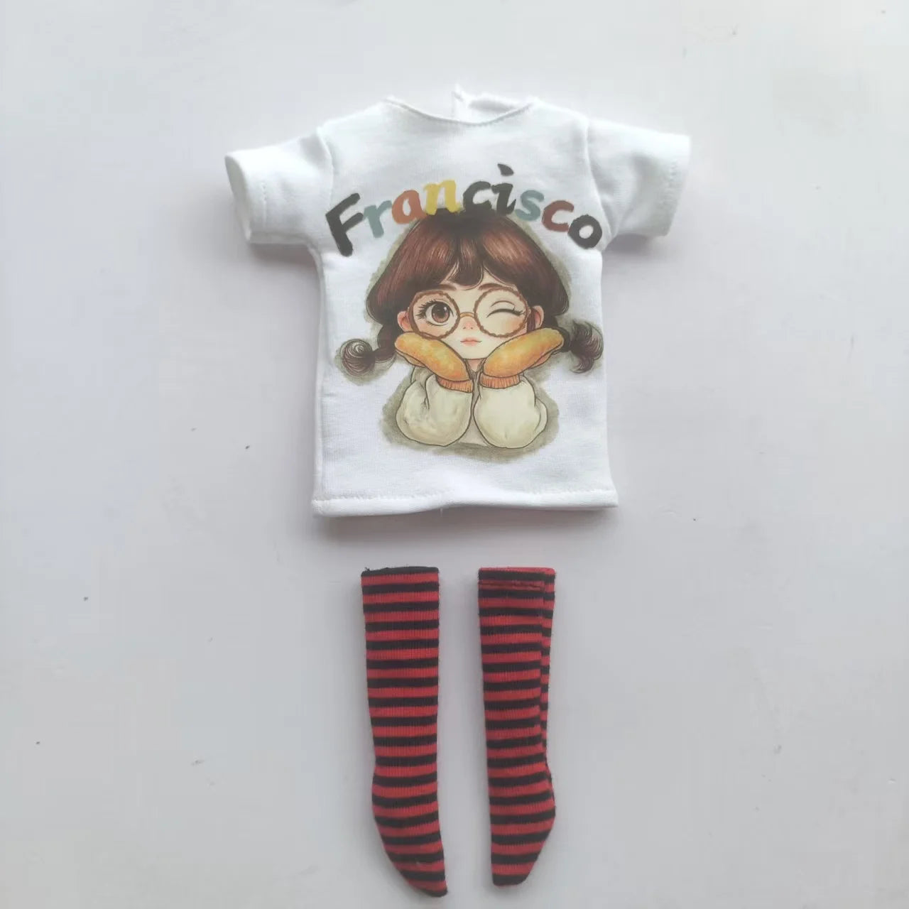 Handmade OB24 1/6 Blyth Doll Clothes – Cartoon T-Shirt with Striped Socks for 1/6 Doll Accessories