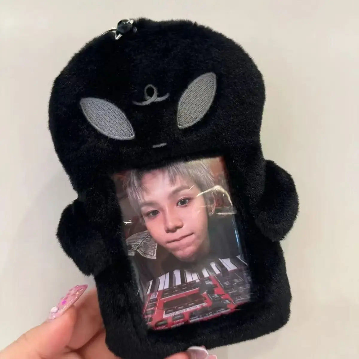Fluffy Plush Card Holder - Cute Photocard, ID, Bank & Credit Card Sleeve Protector