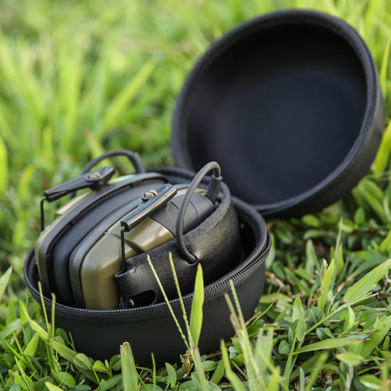 Earmuffs Active Noise-Reduction Headphones — Electronic Hearing Protection for Shooting & Hunting with Carry Case