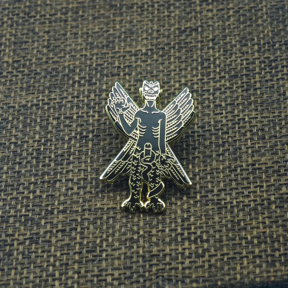 Pazuzu Enamel Brooch - Horror Halloween Wind Demon Lapel Pin, Mythology Amulet Badge and Gift