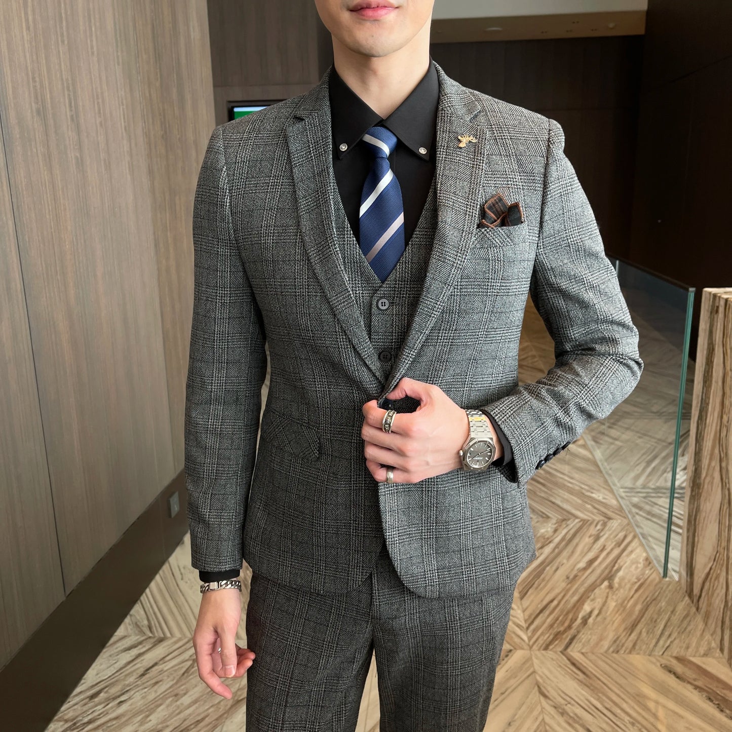 Men’s British Korean Plaid Three-Piece Suit – Stylish Business Casual Set with Blazer, Vest & Trousers