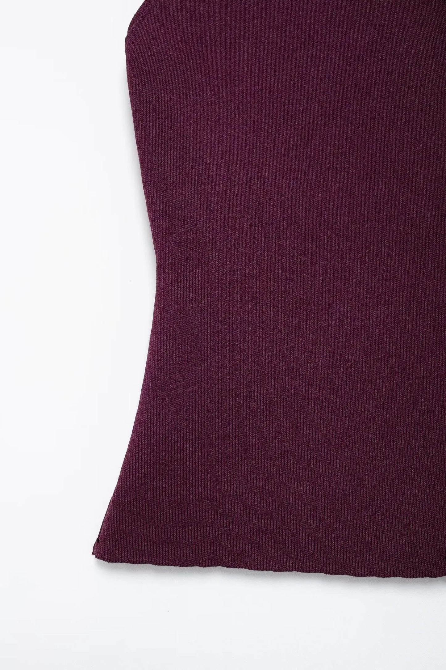 TRAFZA 2025 Women’s Wine Red Skirt Set – Knitted V-Neck Vest with High Waist Zipper Patchwork Long Skirt