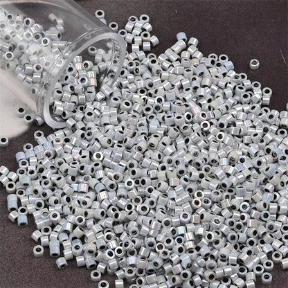 11/0 Mini Glass Beads – 2000PCS Small Cylindrical Beads for DIY Jewelry Making, Necklaces & Bracelets, 10g/Pack