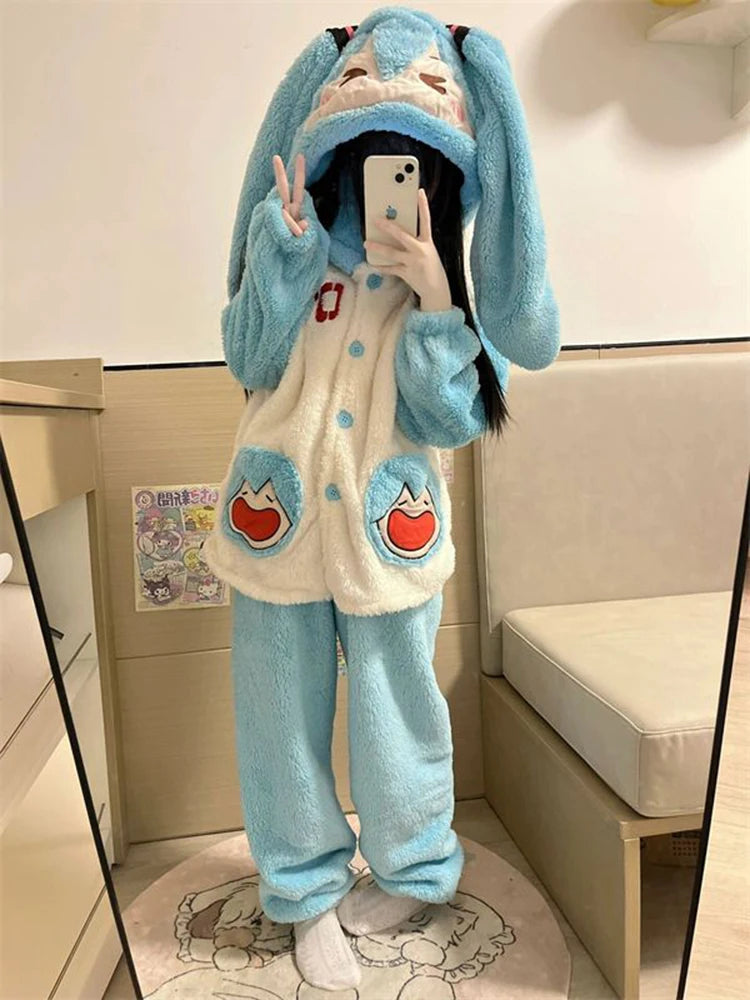 Winter Miku Women’s Pajamas 2-Piece Set – Thickened Coral Fleece Cute Sleepwear & Warm Loungewear