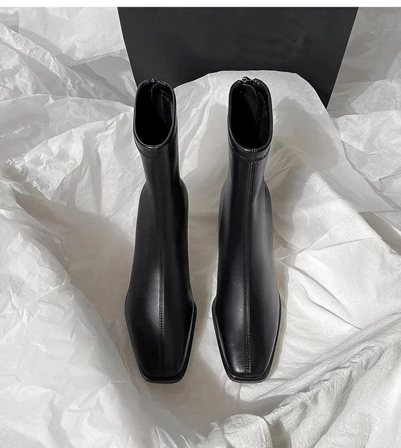 2024 New Vintage Brown Women's Ankle Boots – Fashionable Square Toe, Thick Heel Short Booties for Autumn & Winter