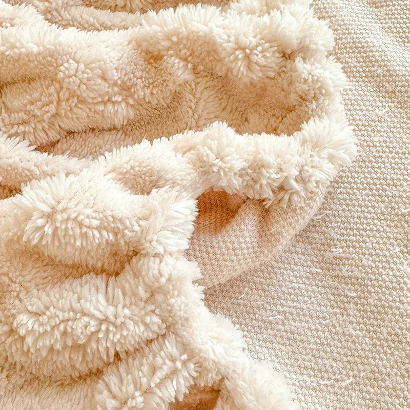 Winter Warm Coral Fleece Fitted Bed Sheet – Thick Fluffy Mattress Cover with Elastic Band for Single, Queen & King Beds