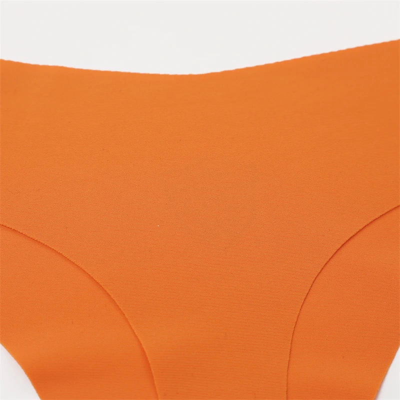 FINETOO 6PCS Women’s Ice Silk Seamless Thongs – Sexy V-Waist Low Rise Sport Panties, Breathable G-String in 10 Solid Colors