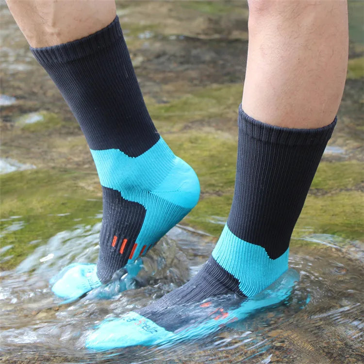 Waterproof Hiking Socks – Breathable Outdoor Winter Socks for Wading, Camping, Skiing, and Snow Riding