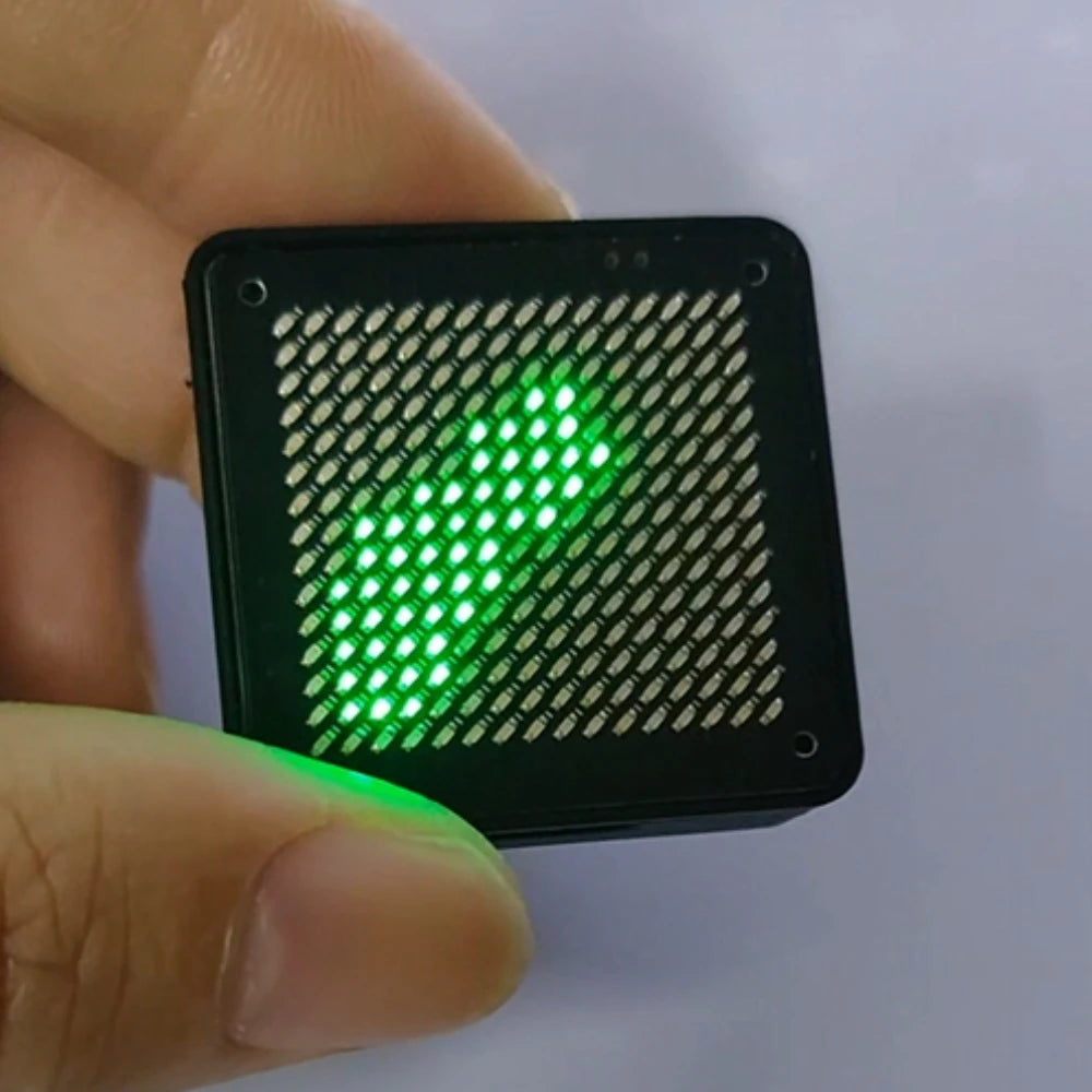 LED Fluid Flow Desktop Ornament - Luminous Water Simulation E-Sports Atmosphere Decoration