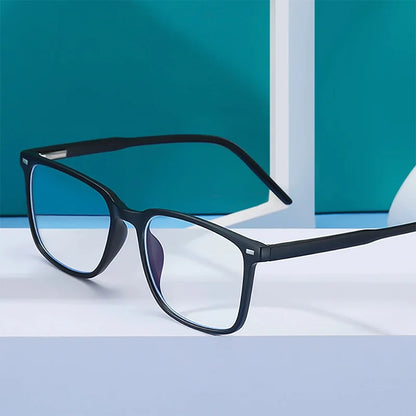 2024 Trending TR90 Blue Light Blocking Glasses – Matte Black Gaming Eyewear for Men & Women, Transparent Fashion Frame