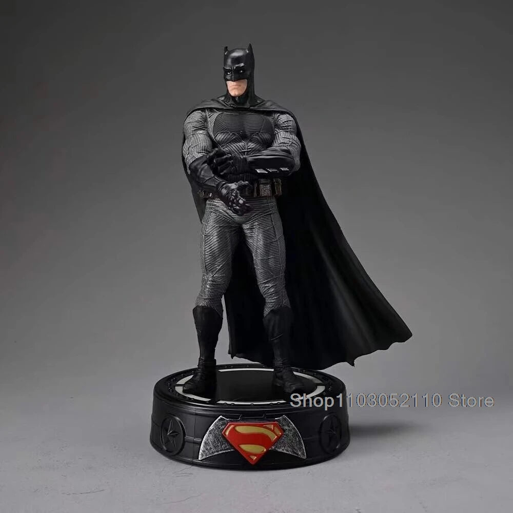 LED Justice League Superheroes Figures – Batman, Wonder Woman, Superman 20cm Collectible Model Toy, Birthday Gift