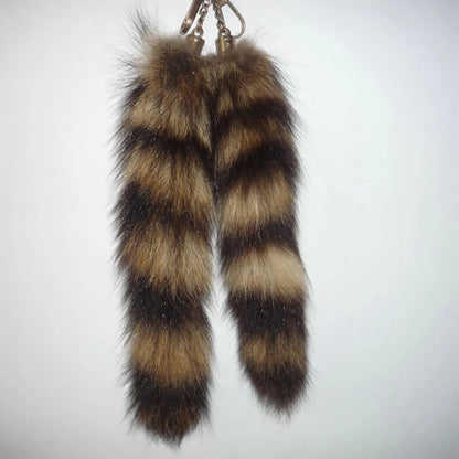 Plush Fur Tail Keychain - Soft Fluffy Faux Fur Bag Charm Pendant for Girls & Children 28cm