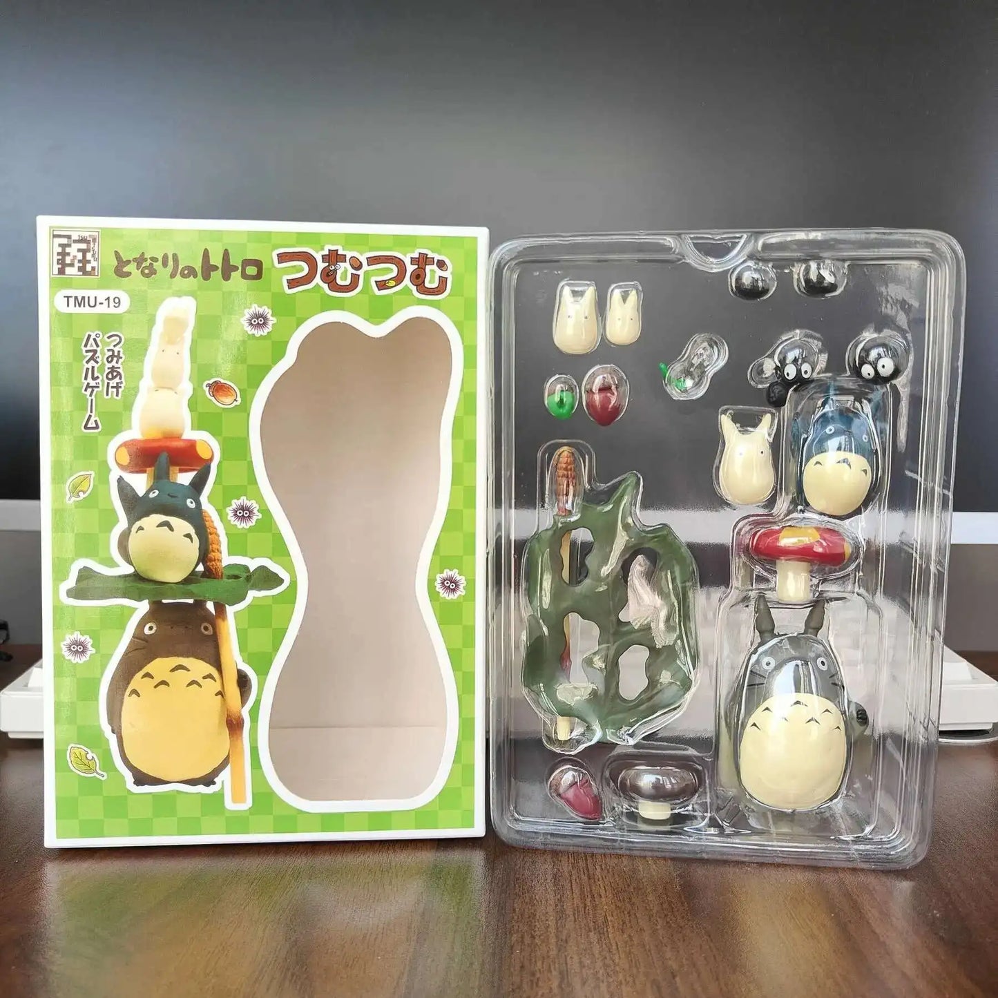 Hayao Miyazaki Totoro Mini Figure – Cute Anime PVC Statue, Kawaii Room Ornament & Kids Christmas Gift