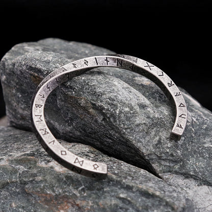 New Vintage 316L Stainless Steel Mobius Bangle - Fashion Nordic Vikings Letter Bracelet for Men, Party Jewelry Gifts