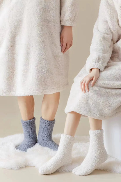 3 Pairs Unisex Plush Slipper Socks — Thick Winter Coral Fleece Cozy Mid-Calf Socks for Couples