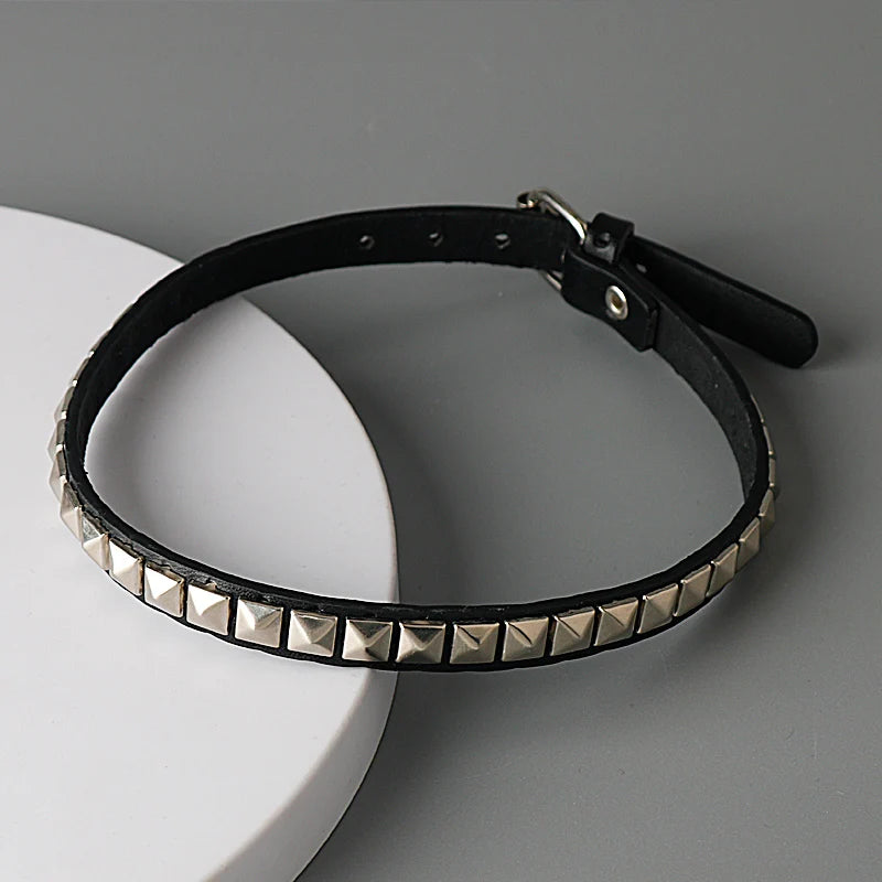 Anime Death Note Misa Amane Choker - Leather Rivet Collar Necklace for Men & Women, Punk Cosplay Jewelry Gift