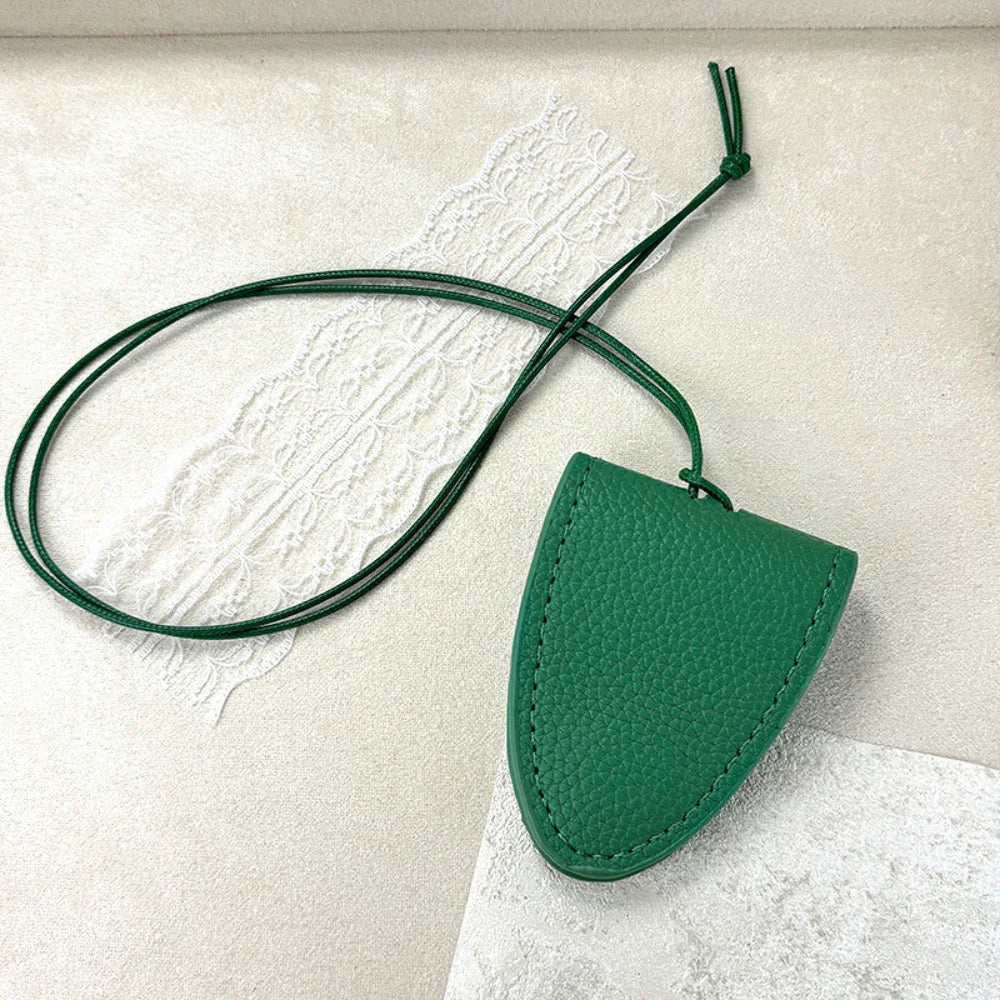 Hanging Neck Eyeglasses Storage Bag with Chain – Unisex Leather Sunglasses Case & Portable Key Holder Pendant