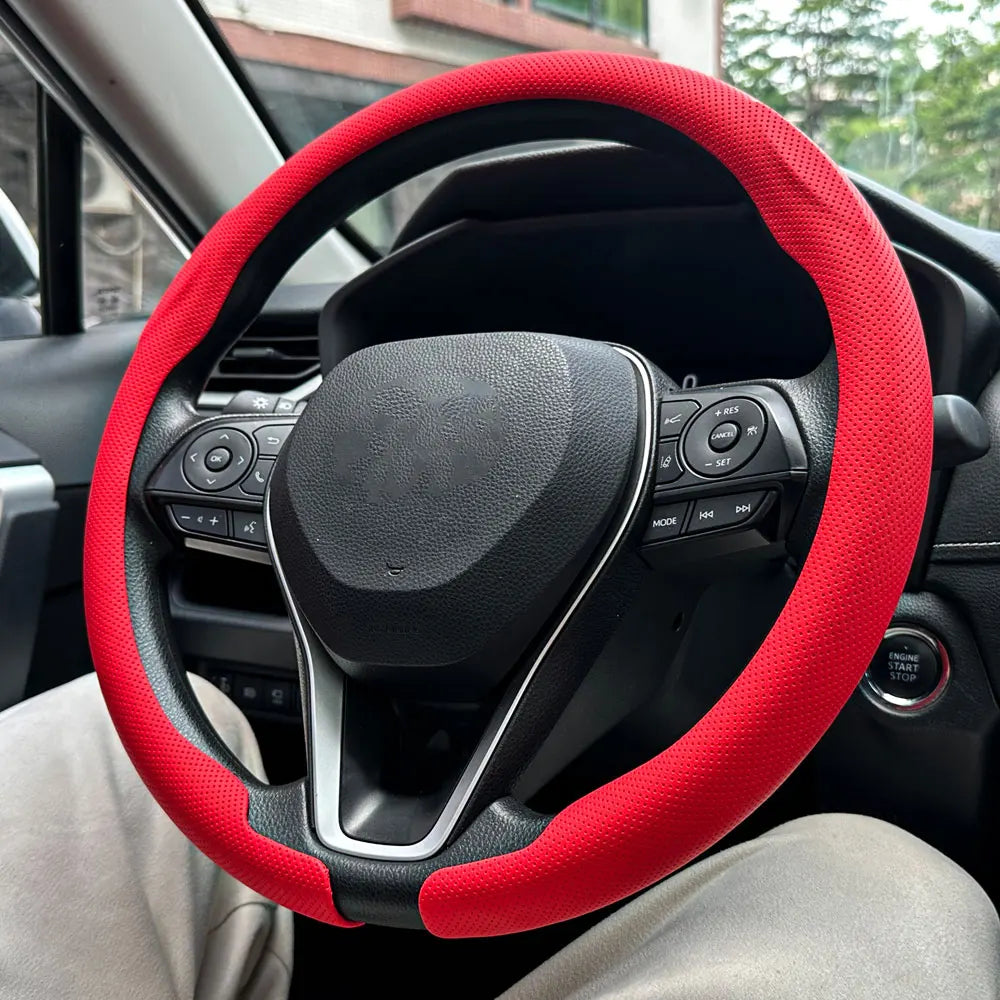Universal Leather Steering Wheel Cover - Non-Slip Breathable Protector for 36-38cm Car Steering Wheels