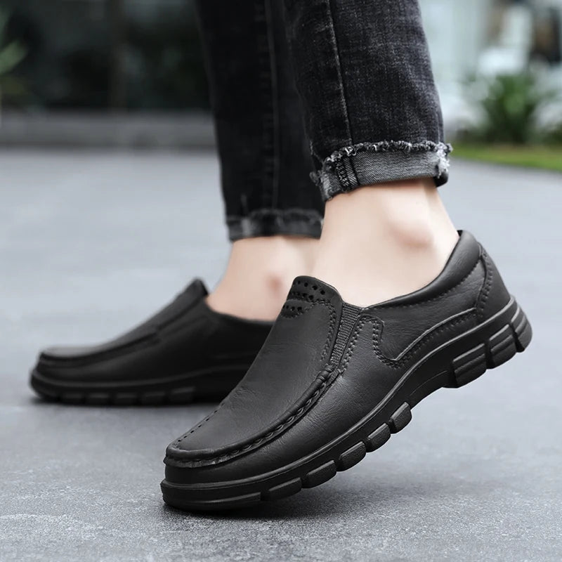 Chef Shoes for Men – Anti-Slip, Oil-Resistant Leather Work Shoes, Plus Size Business Casual with Soft Sole & Comfort