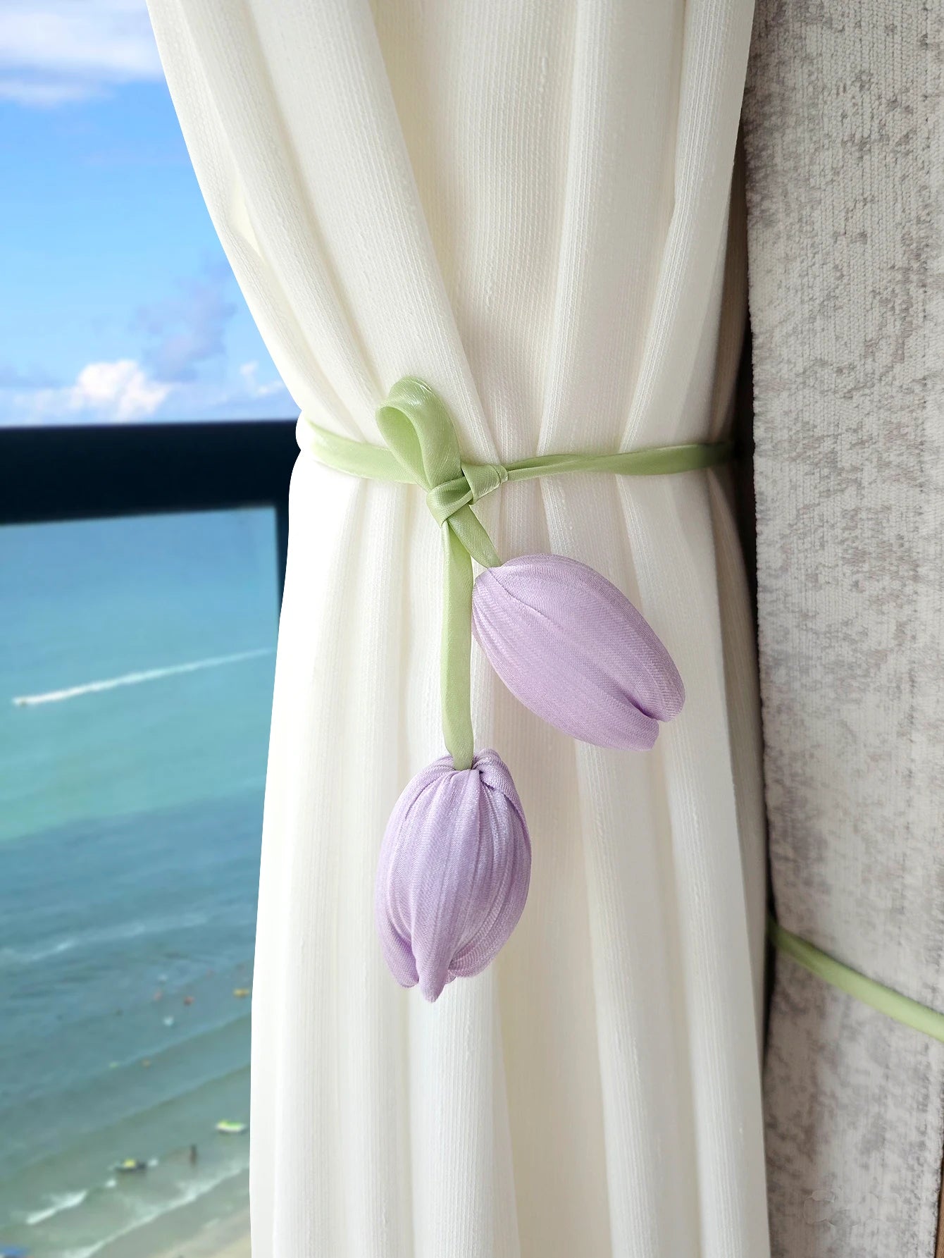 2PCS Tulip Flower Curtain Tiebacks – Rustic No-Damage Holdbacks for Living Room & Bedroom Decor