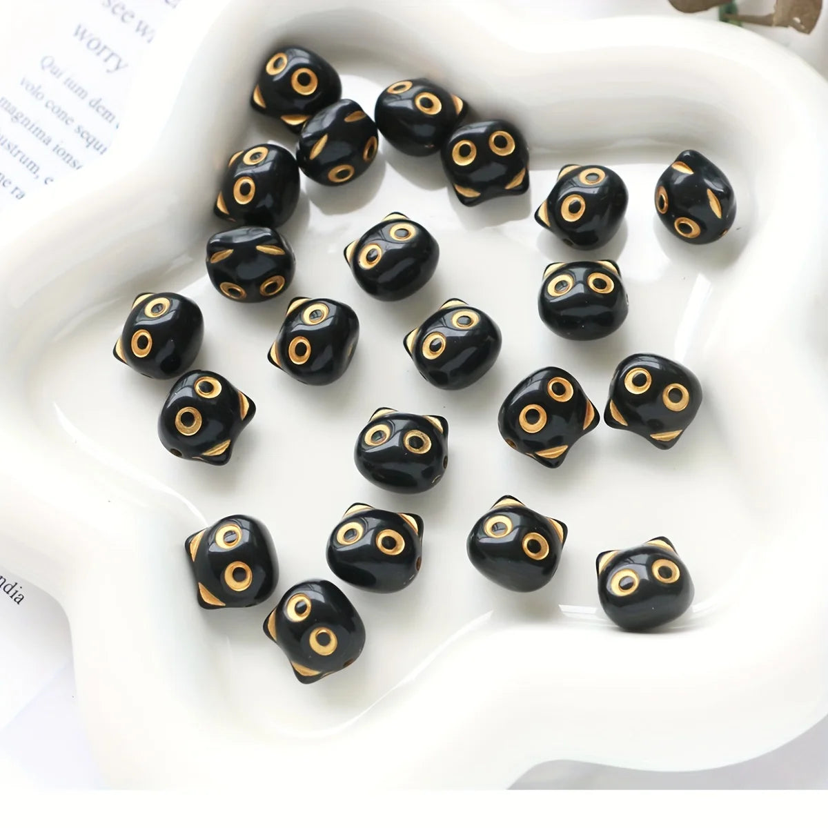 30pcs Cat Head Beads - Cute Animal Loose Beads for DIY Jewelry Making Earrings Necklace Bracelet Keychain Accessories