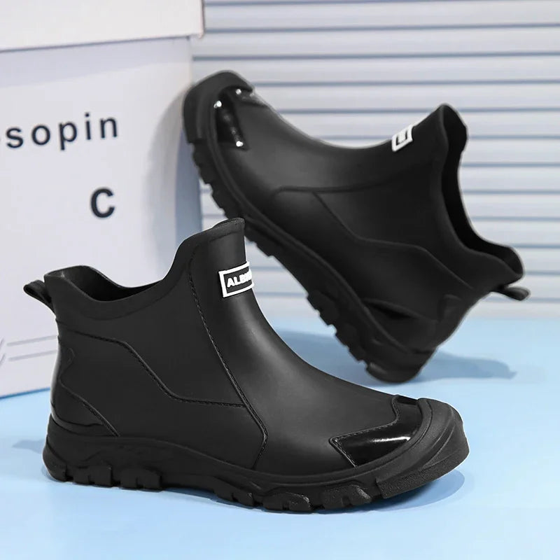 Men’s Waterproof Rain Shoes – Thickened Warm Rubber Short Boots for Work, Fishing & Kitchen Use
