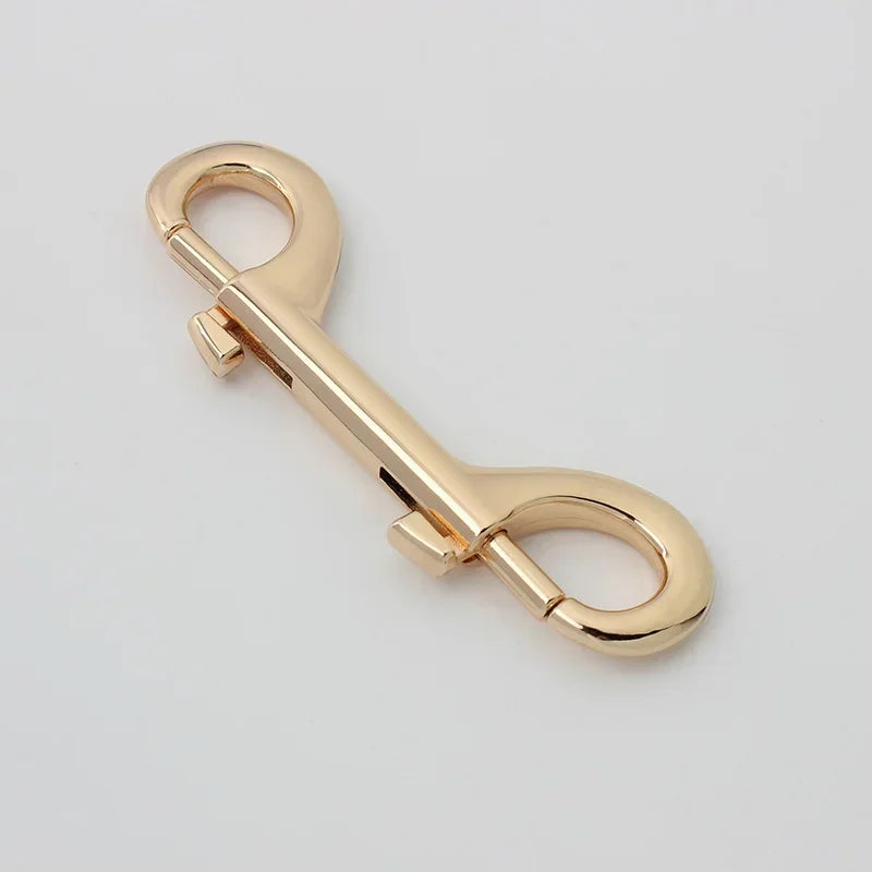 Auto-Locking Dog Leash Carabiner Clip – Swivel Rotating Ring Pet Hook for Outdoor Walking, Keychain & Pet Accessories