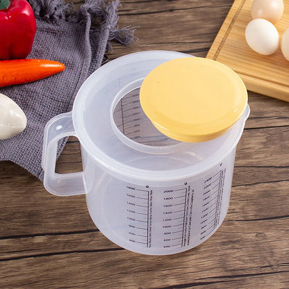 2.5L Large Measuring Cup with Lid - Transparent Plastic Kitchen Mixing & Baking Bowl for Home Use