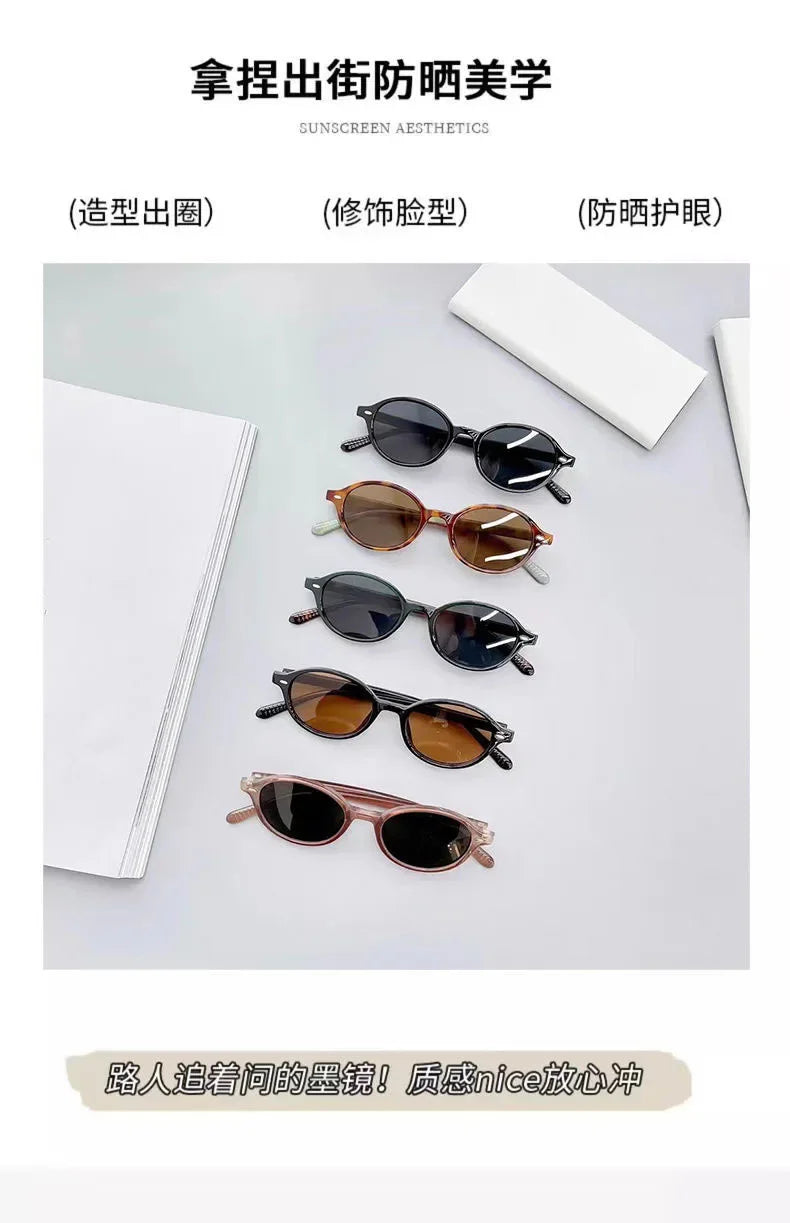 Retro Oval Rivet Sunglasses for Women & Men – UV400 Vintage Fashion Eyewear