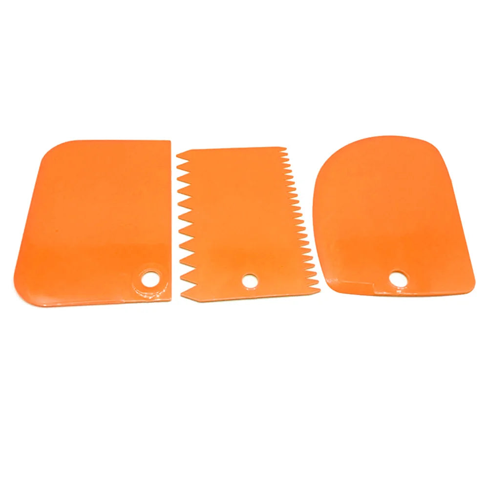 3Pcs DIY Kitchen Cream Scraper Set - Straight, Arc, and Tooth-Shaped Cake and Fondant Baking Tools - Plastic Bread Cutter and Pasty Scraper Kit