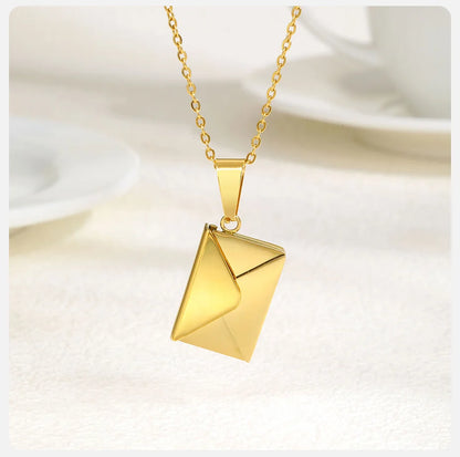 Vnox Custom Envelope Photo Necklace – Stainless Steel Personalized Pendant for Women & Girls