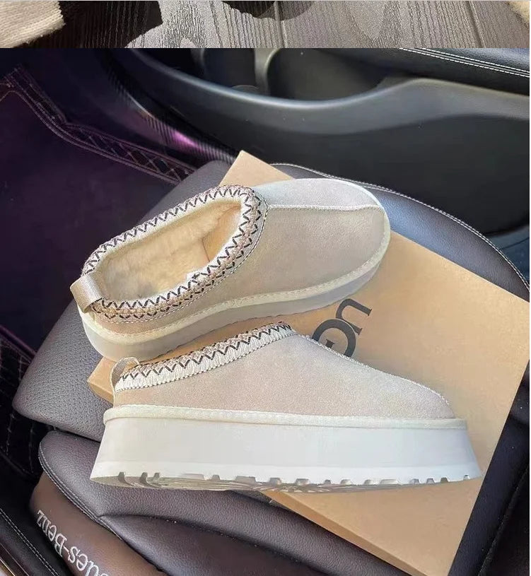Women's Winter Snow Boots - Warm Cashmere Thick Sole Wool Lined Slip-On Cotton Shoes