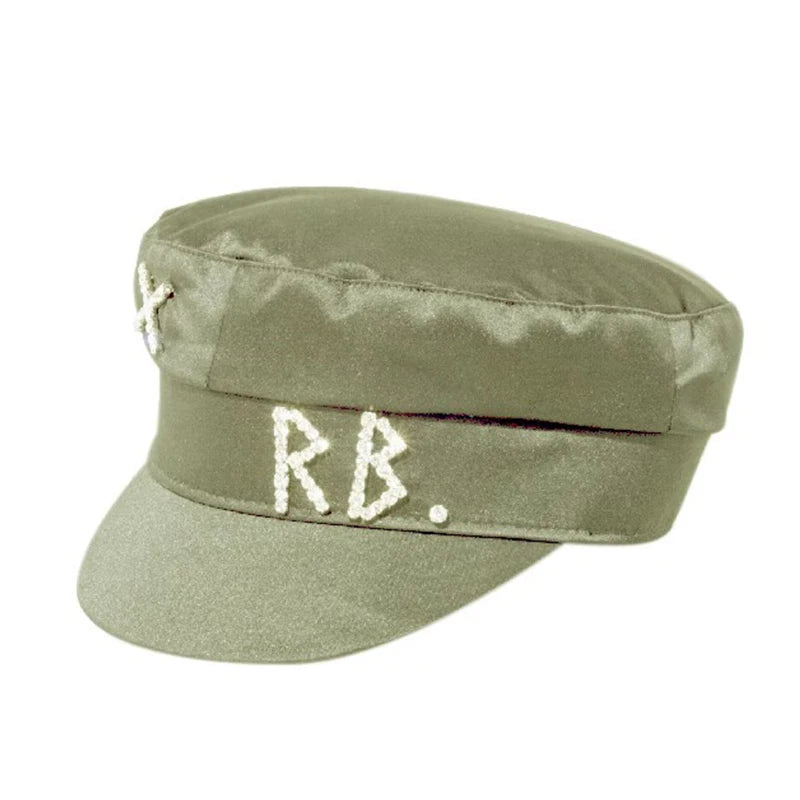 Designer Women’s Winter Newsboy Cap – Diamond Letter Baker Boy Hat with Visor, Stylish Warm Fashion Hat