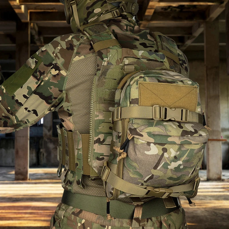Mini Hydration Tactical Backpack – Outdoor Water Bladder Carrier with Zipper Pouch, 1000D Nylon for Hunting & Sports