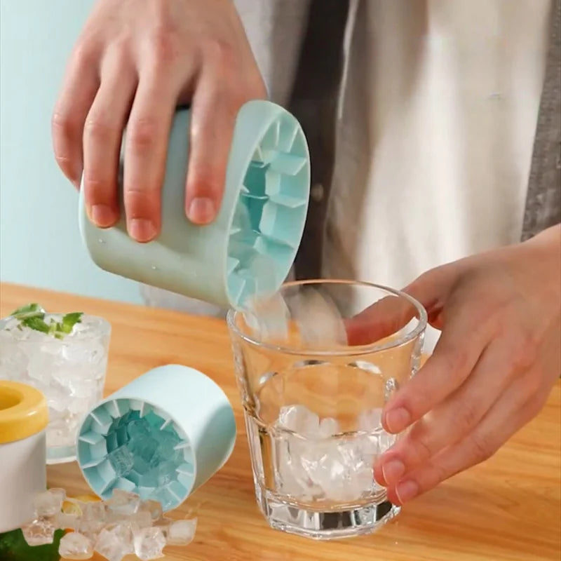 Mini Silicone Ice Cube Mold – Round Ice Bucket & DIY Ice Storage Box for Refrigerator, Creative Barware Tool