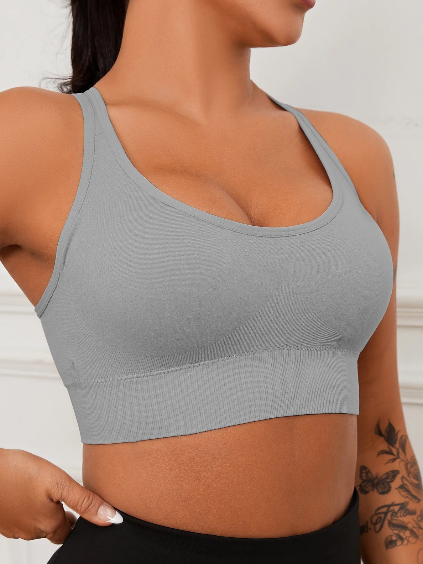 Seamless Sports Yoga Tank Bra – Comfy, Breathable, Push Up Fitness Top