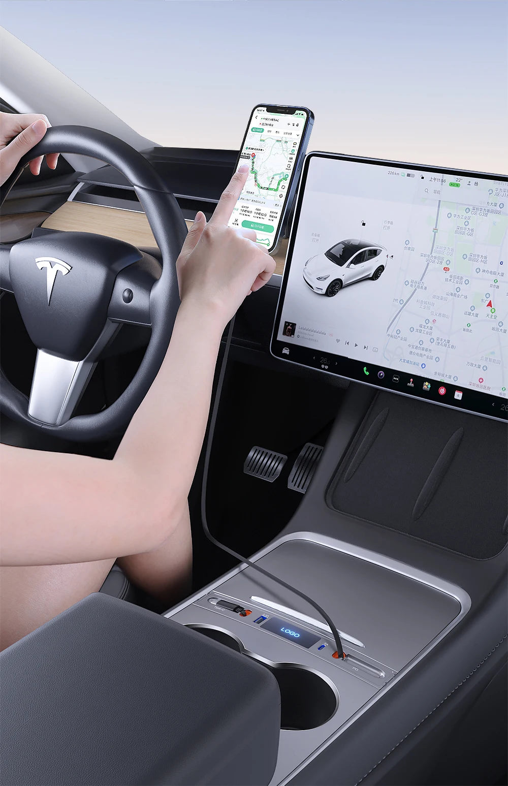 27W Quick Charger USB Hub – Intelligent Docking Station & Splitter for Tesla Model 3 & Model Y