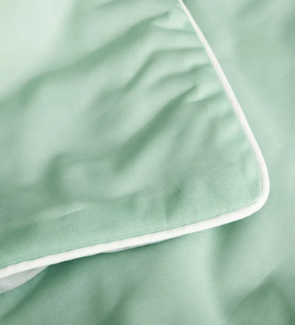 High-Quality Cooling Blanket – Smooth Air-Conditioning Comforter, Lightweight Summer Quilt with Double-Sided Cooling Fabric