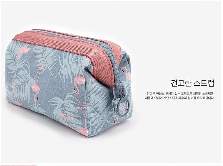 Women’s Flamingo Makeup Bag – Large Travel Toiletry & Cosmetic Organizer Pouch