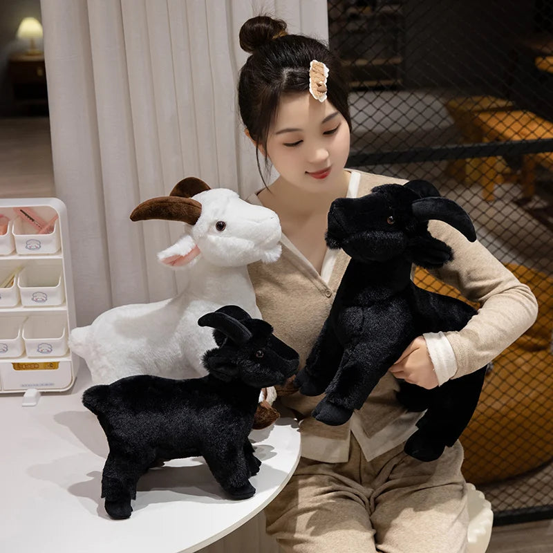 30/40cm Ranch Animal Plush Toy — Soft Lifelike Black & White Goat Simulation Doll, Cute Mountain Animal for Kids, Halloween Gift