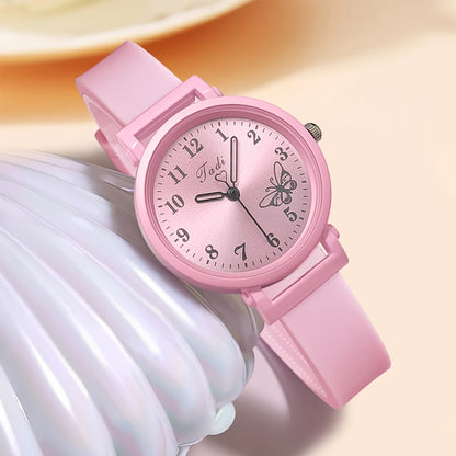 Women’s Silicone Strap Quartz Watch – Casual Wristwatch Gift for Ladies