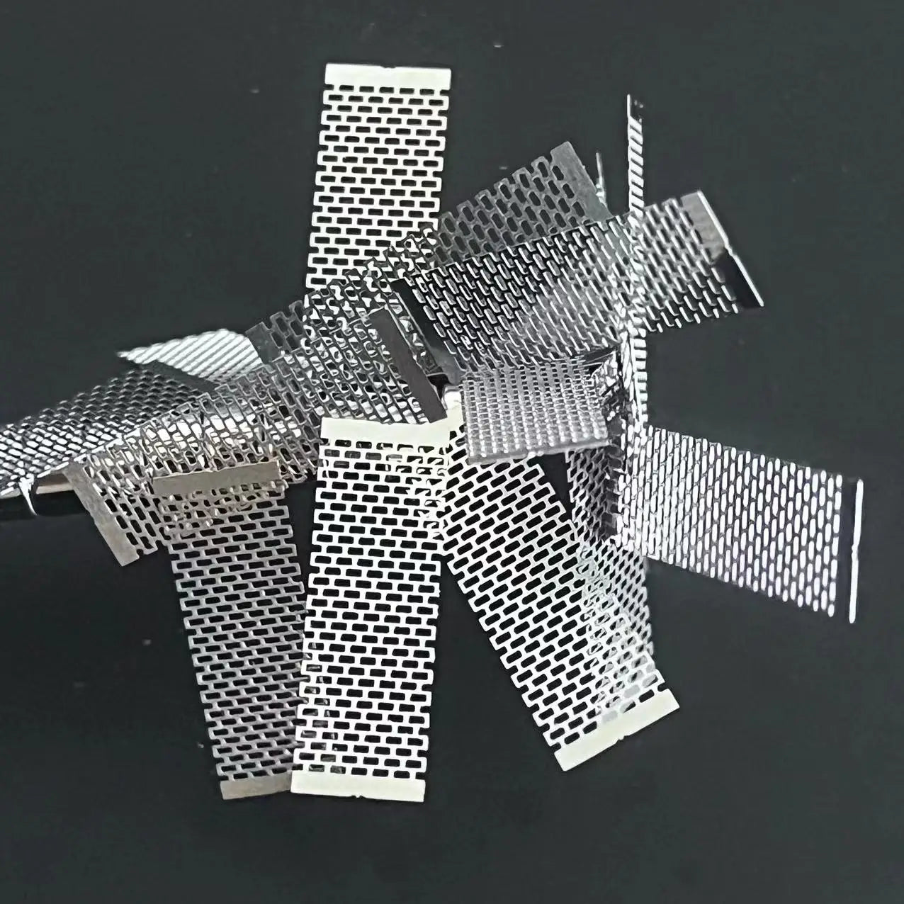 Automobile Resistance Mesh Sheet – 0.13–0.20Ω KA1/Ni80 Coil Hardware Accessory (10–100pcs)