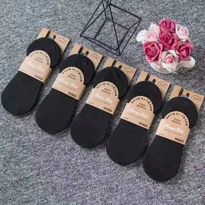 5 Pairs Women's Silicone Invisible Boat Socks - Summer Solid Color Ankle Socks, Soft Cotton Slipper, Size 35-40 EUR