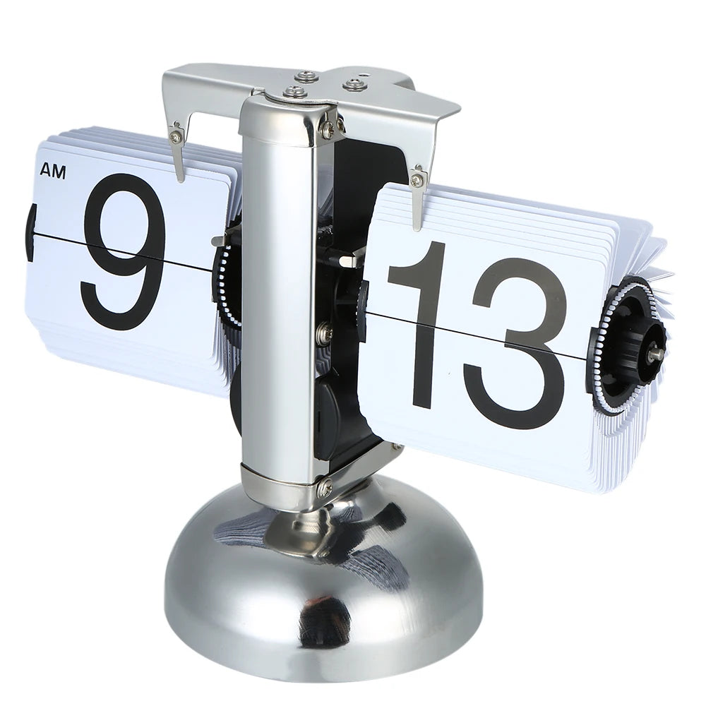 Small Retro Flip Clock – Stainless Steel Gear-Operated Table Clock, Black/White Quartz Design
