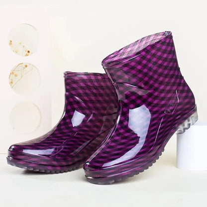 Women’s Black Polka Dot Rain Shoes – Waterproof, Non-Slip PVC Kitchen & Work Short Tube Boots for Summer