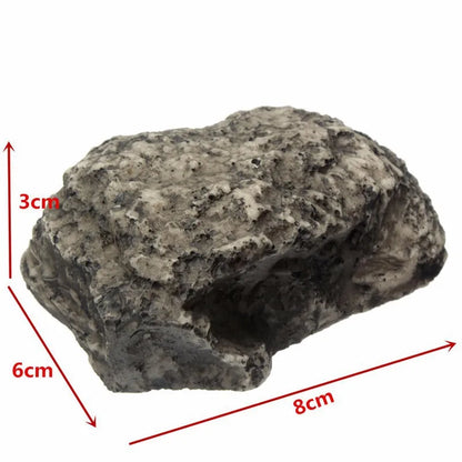 Outdoor Garden Stone Hide-a-Key: Realistic Camouflage Diversion for Geocaching and Security